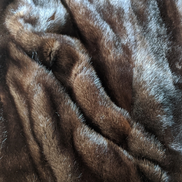 Genuine fur shrug - Picture 2 of 4